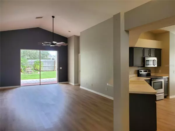 Plant City, FL 33567,3414 BERRY BLOSSOM LN