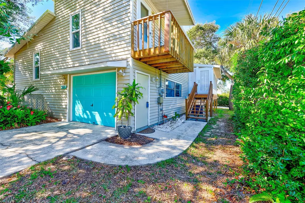 Crystal Beach, FL 34681,104 S MAYO ST