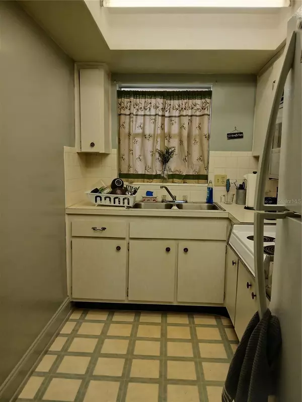 St Petersburg, FL 33710,1000 49TH ST N #311