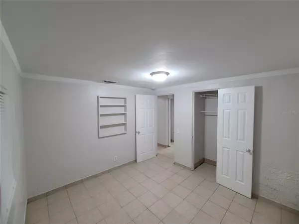 Tampa, FL 33604,1706 E SITKA ST