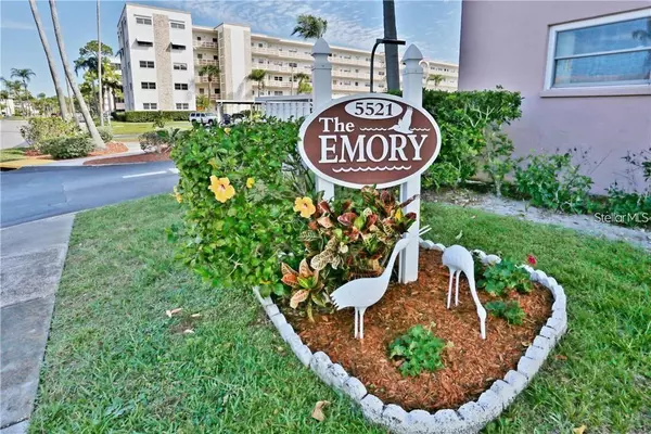 St Petersburg, FL 33709,5521 80TH ST N #503
