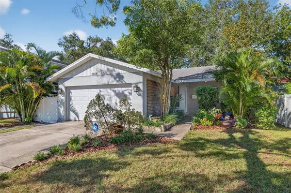 St Petersburg, FL 33702,7016 2ND ST N