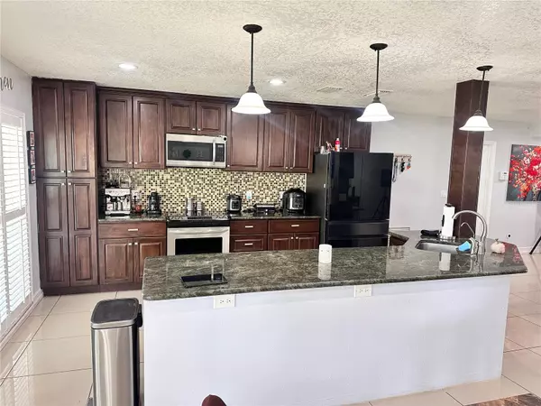 Tampa, FL 33615,7006 SHENANDOAH CT