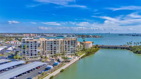 South Pasadena, FL 33707,7400 SUN ISLAND DR S #401