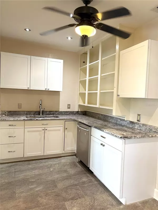 St Petersburg, FL 33713,2926 2ND AVE N #C
