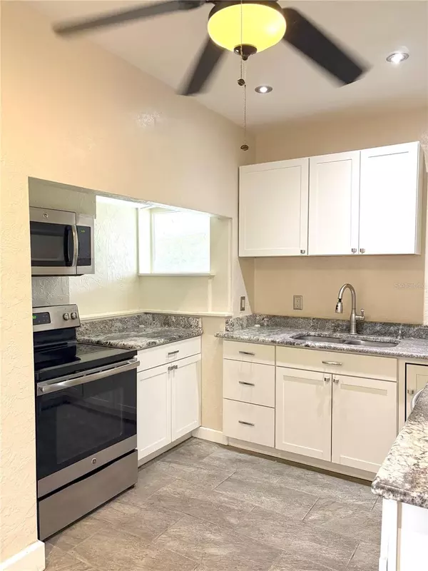 St Petersburg, FL 33713,2926 2ND AVE N #C