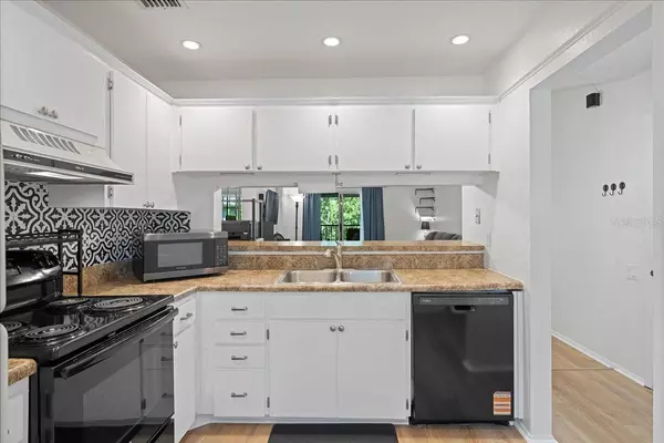 Clearwater, FL 33764,5265 E BAY DR #622