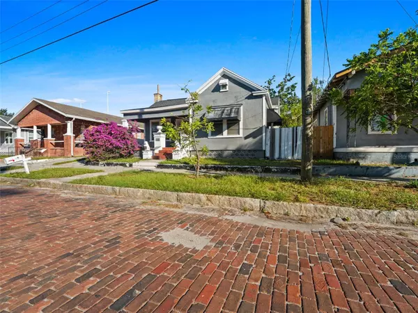 Tampa, FL 33607,2309 W LA SALLE ST