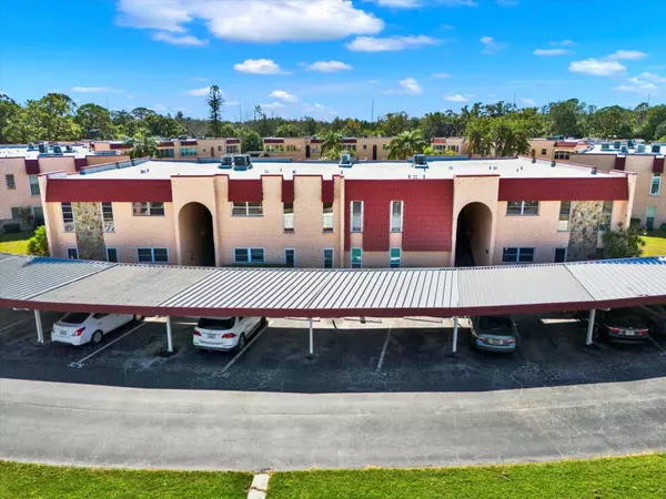 Seminole, FL 33777,108 DOGWOOD CIR