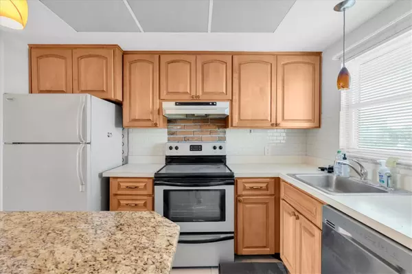 South Pasadena, FL 33707,1847 SHORE DR S #202