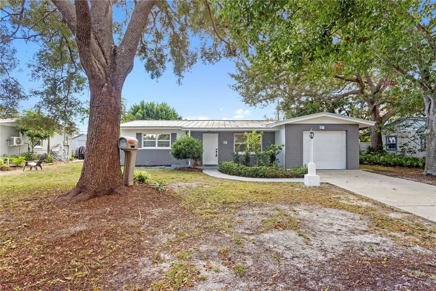 1500 78TH AVE N, St Petersburg, FL 33702