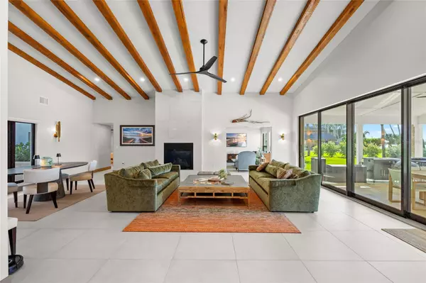 Placida, FL 33946,515 GREEN DOLPHIN DR S