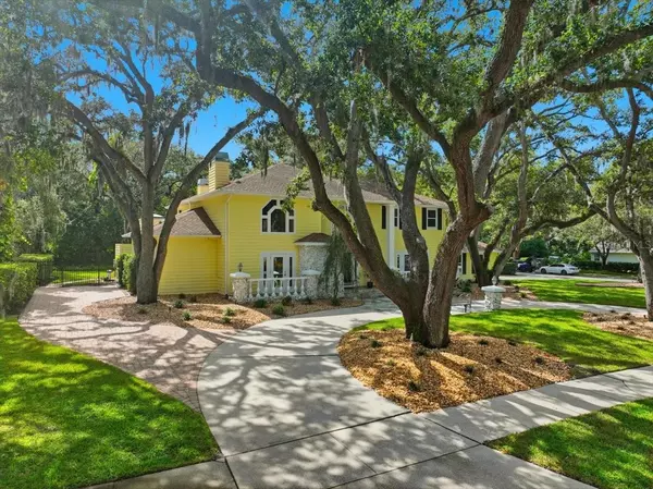 Dunedin, FL 34698,2035 INDIAN CREEK CT
