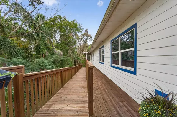 Tarpon Springs, FL 34689,1873 WACASSASSA ST