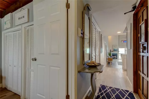 Indian Shores, FL 33785,19530 GULF BLVD #5B