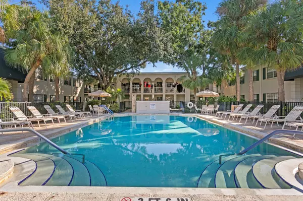 4335 AEGEAN DR #212A, Tampa, FL 33611