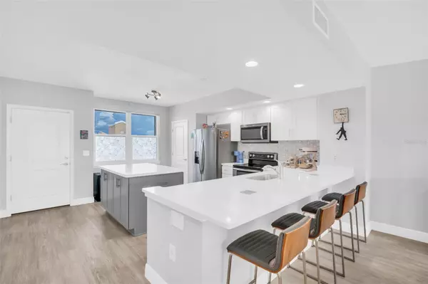 Largo, FL 33771,960 STARKEY RD #7505