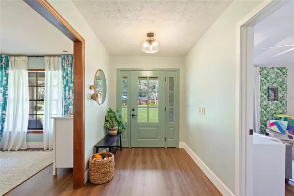 Valrico, FL 33596,2941 CHELSEA WOODS DR