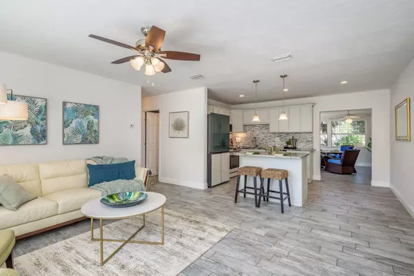 Dunedin, FL 34698,664 FREDERICA LN