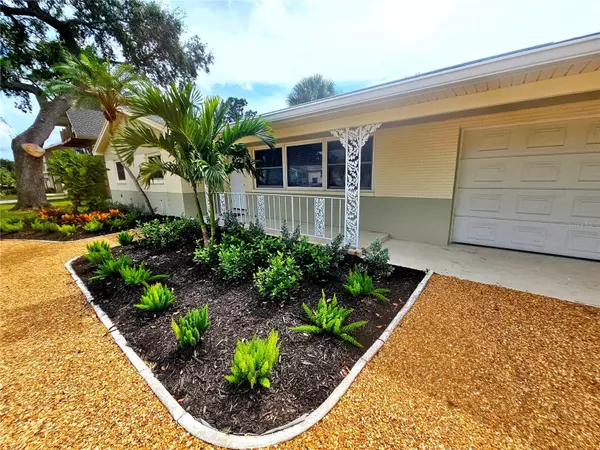 St Petersburg, FL 33702,238 FREEPORT AVE NE