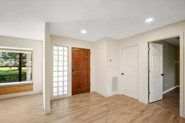 Plant City, FL 33563,1315 JUNIPER CIR