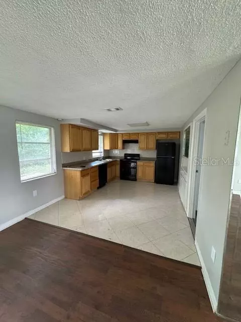 Holiday, FL 34690,5546 MOOG RD
