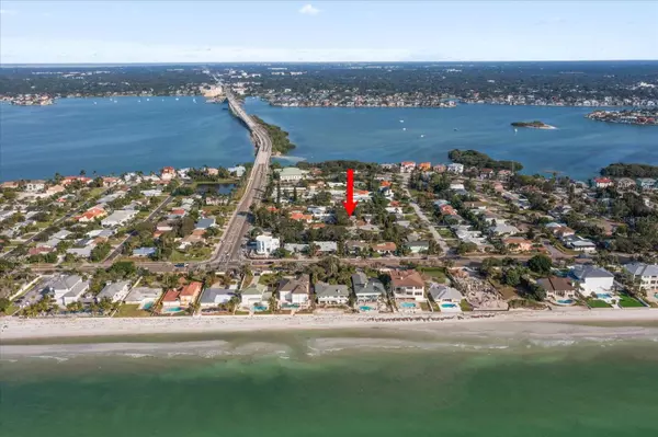 0941 PALM DR, Belleair Beach, FL 33786