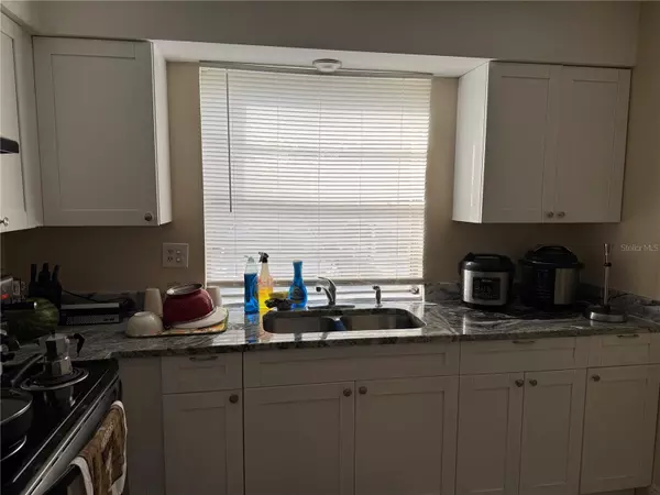 Tampa, FL 33615,7605 ABONADO RD #7605