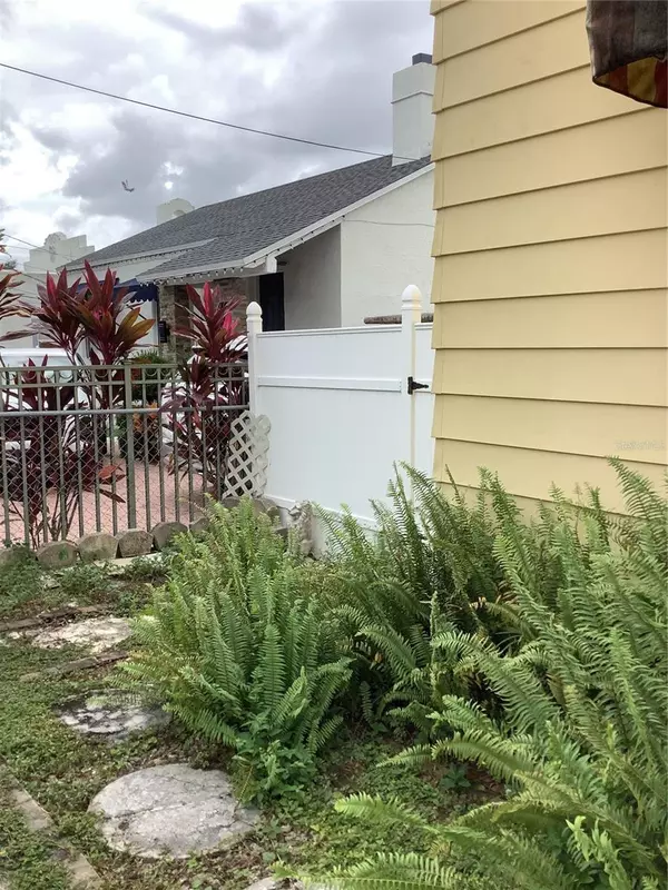 Miami, FL 33145,1906 SW 17TH CT