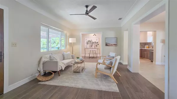 St Petersburg, FL 33704,515 34TH AVE NE