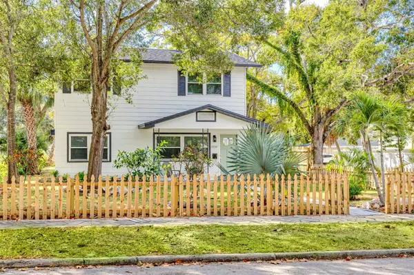 St Petersburg, FL 33710,4954 2ND AVE N