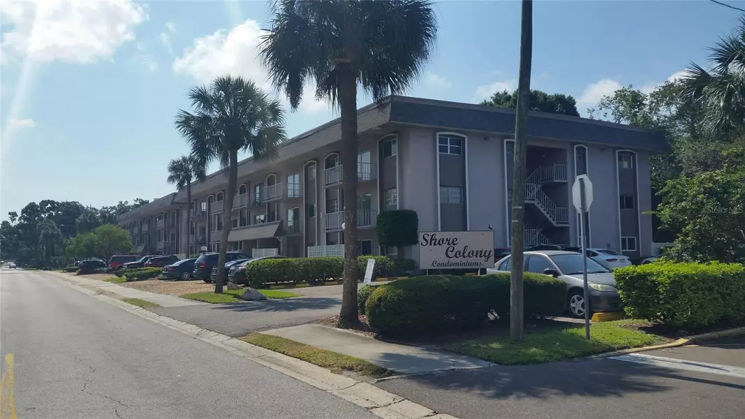 4606 W GRAY ST #110, Tampa, FL 33609