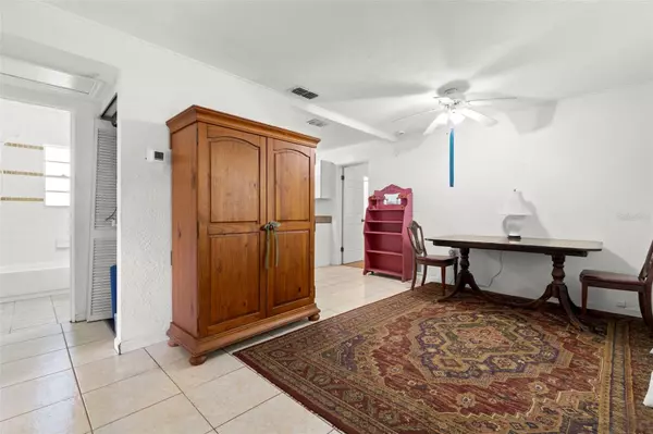 Pinellas Park, FL 33782,11014 58TH ST N