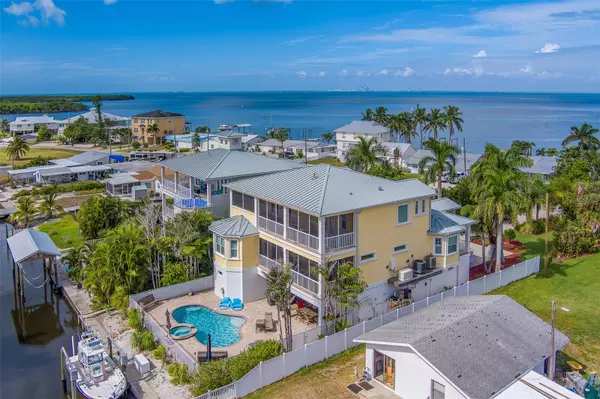 Ruskin, FL 33570,3523 W SHELL POINT RD