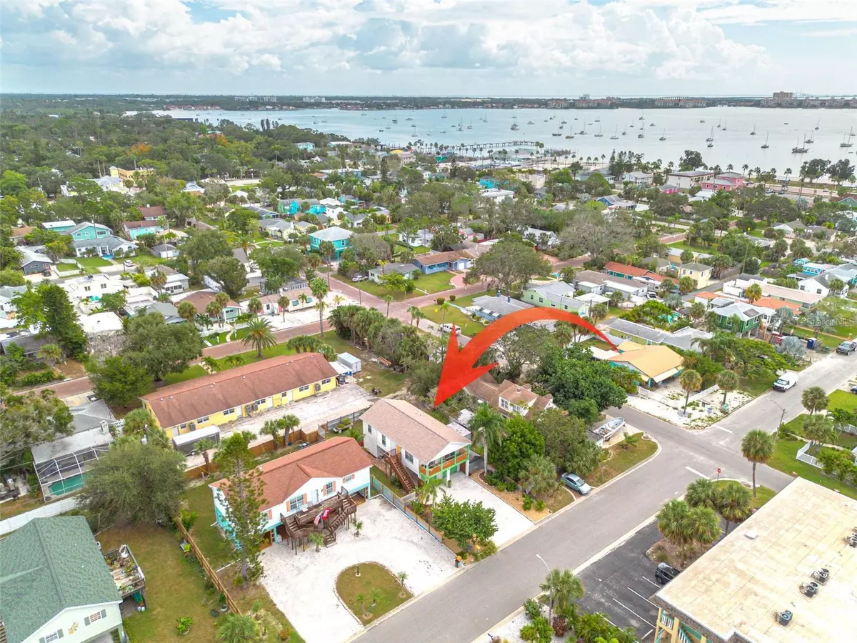 Gulfport, FL 33707,2926 DUPONT ST S