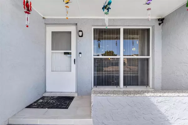 Tampa, FL 33634,8502 WILLOW FOREST CT