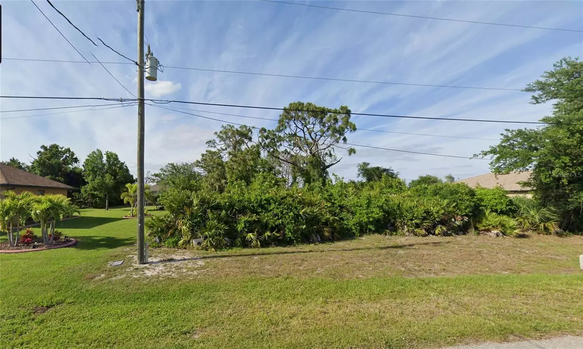 Rotonda West, FL 33947,146 INDIGO RD