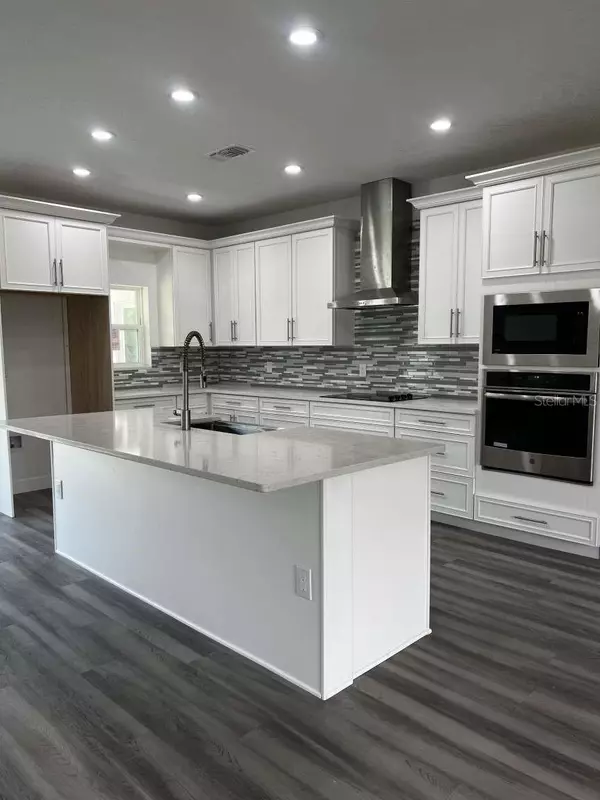 Leesburg, FL 34788,32835 FOREST AVE