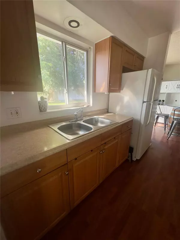 St Petersburg, FL 33705,3673 SEAROBIN DR SE