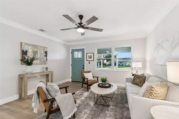 St Petersburg, FL 33713,3717 31ST AVE N