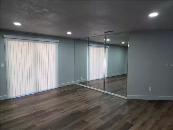 Oldsmar, FL 34677,604 TIMBER BAY CIR E