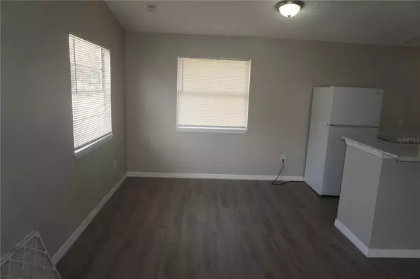 Tampa, FL 33604,8907 N WILLOW AVE #1/2