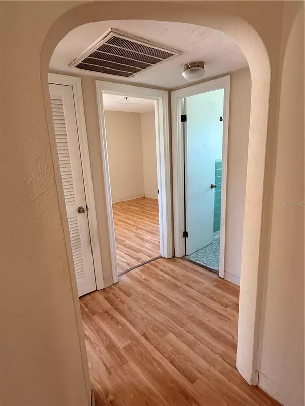 Plant City, FL 33563,1008 N MARYLAND AVE