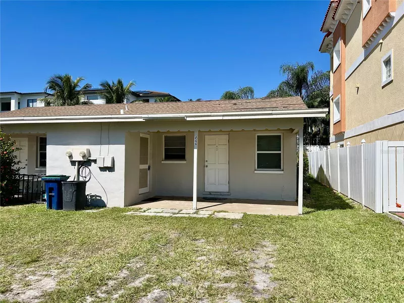 144 175TH AVE E #1, Redington Shores, FL 33708