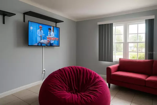 Clearwater, FL 33755,1832 GREENHILL DR