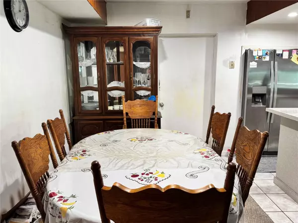 Gulfport, FL 33707,5210 JERSEY AVE S