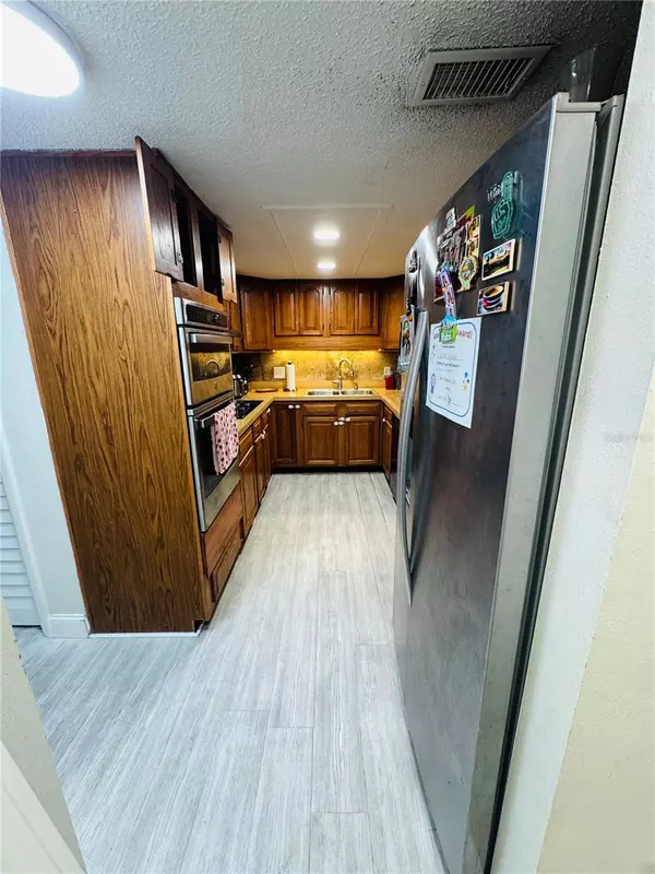 Tampa, FL 33614,4724 CHRISTA CT #322