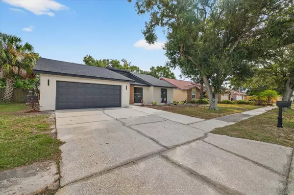 Tampa, FL 33615,7905 TIMBERLANE WEST DR