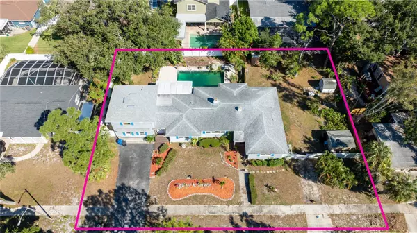 St Petersburg, FL 33710,8231 36TH AVE N