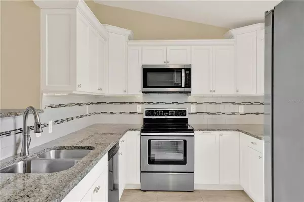 Oldsmar, FL 34677,2004 SHEFFIELD CT